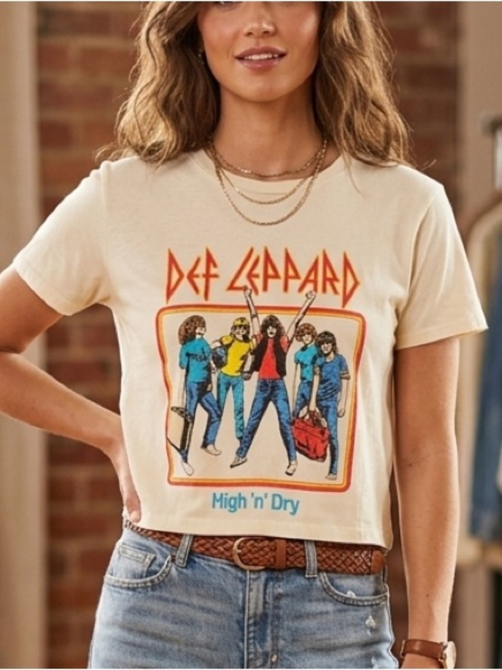 Def Leppard Beige Graphic Crop Tee - Women's Band Crop Top